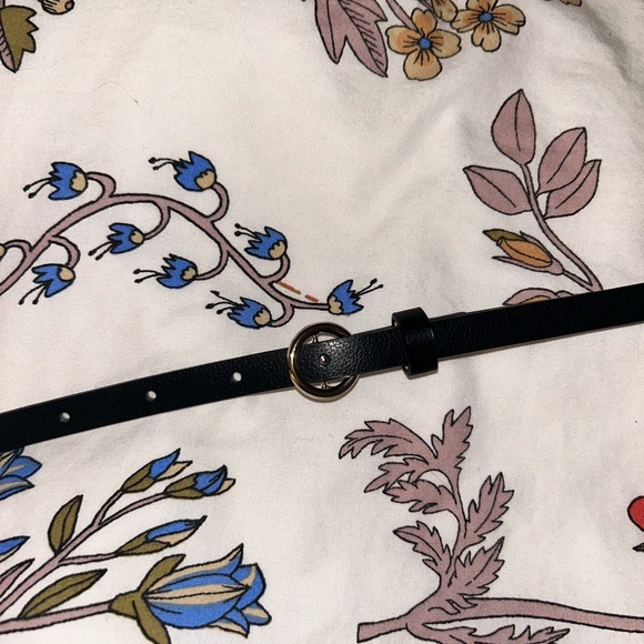 NWT H&M 3 Pack Narrow/Thin Belts - Picture 6 of 7